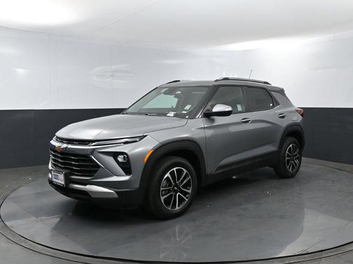 Sterling Gray Metallic 2025 Chevrolet Trailblazer LT