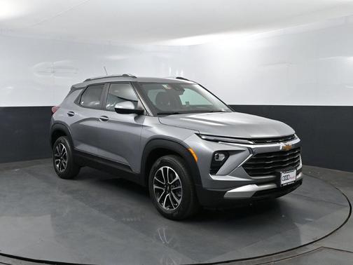 Sterling Gray Metallic 2025 Chevrolet Trailblazer LT