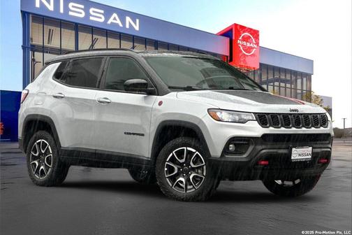 2025 Jeep Compass Trailhawk