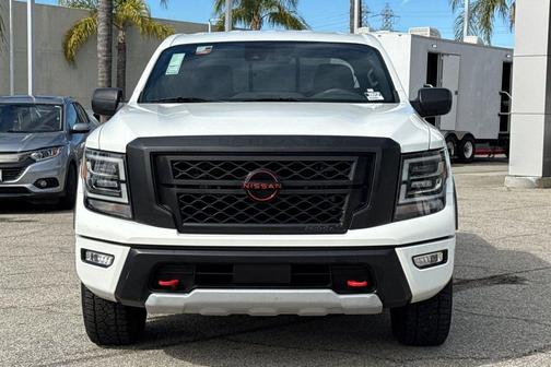 2024 Nissan Titan PRO-4X