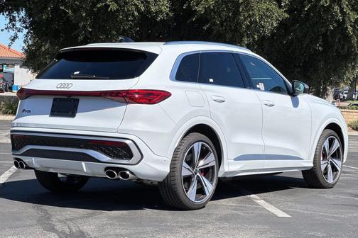 2025 Audi SQ5 3.0T Premium Plus