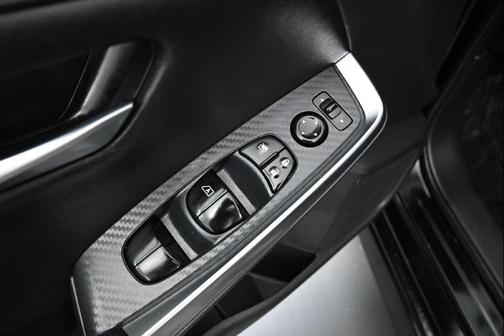 Super Black 2025 Nissan Sentra SR
