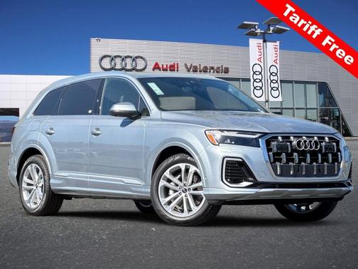 Satellite Silver 2026 Audi Q7 45 Premium Plus