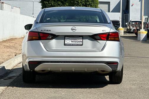 2024 Nissan Altima 2.5 SV