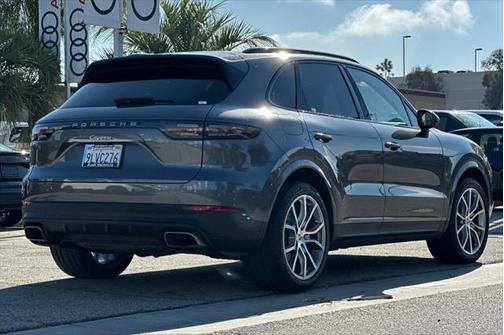 2019 Porsche Cayenne Base