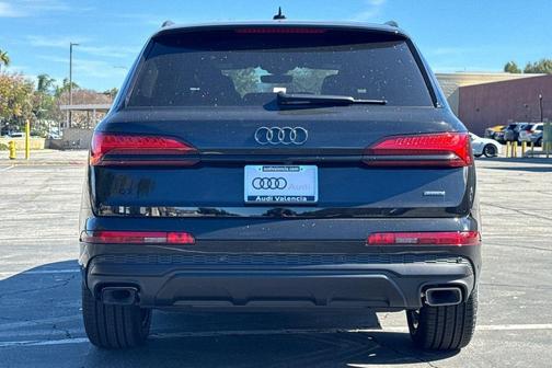 2026 Audi Q7 45 Premium