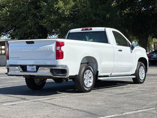 Summit White 2025 Chevrolet Silverado 1500 WT
