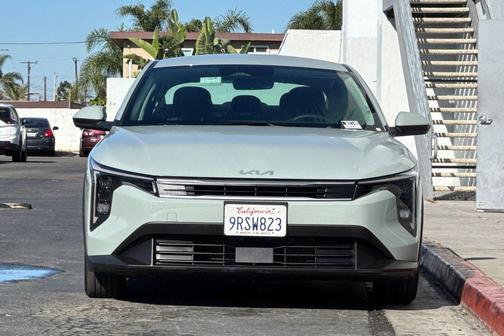 Morning Haze 2025 Kia K4 LXS