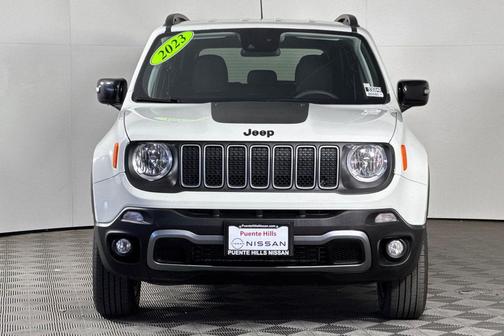 Alpine White Clearcoat 2023 Jeep Renegade Upland