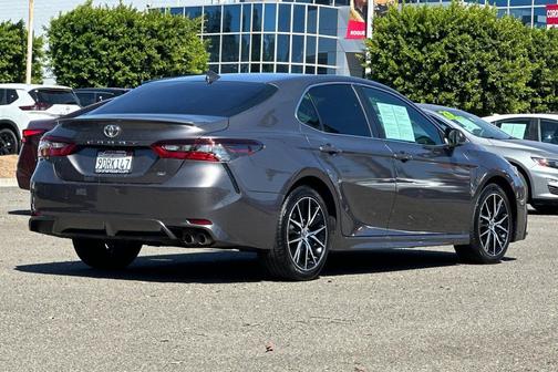 Predawn Gray Mica 2023 Toyota Camry SE