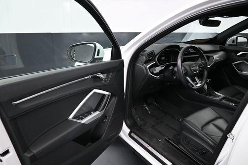 White 2025 Audi Q3 Premium 45 TFSI S line quattro Tiptronic