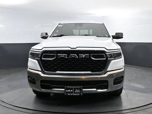 Bright White Clearcoat 2025 RAM 1500 Big Horn/Lone Star