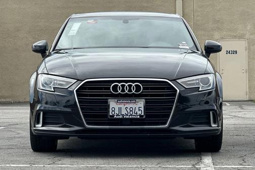 Mythos Black Metallic 2019 Audi A3 2.0T Premium