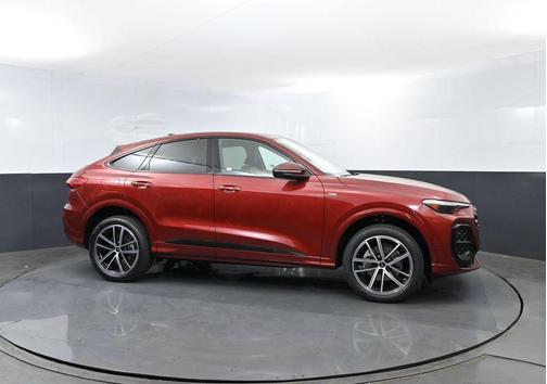 Grenadine Red Metallic 2026 Audi Q5 Sportback Premium Plus TFSI quattro S tronic