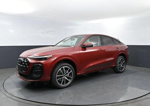 Grenadine Red Metallic 2026 Audi Q5 Sportback Premium Plus TFSI quattro S tronic