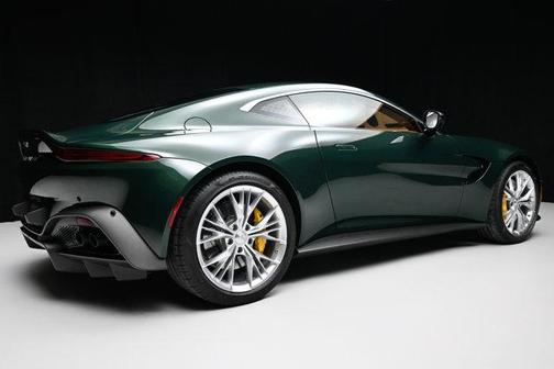 2022 Aston Martin Vantage Coupe
