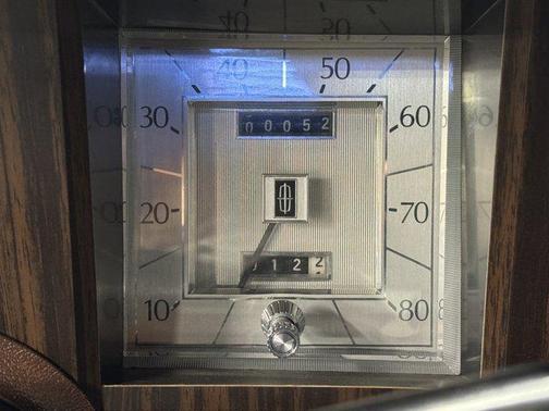 1979 Lincoln Mark V Base