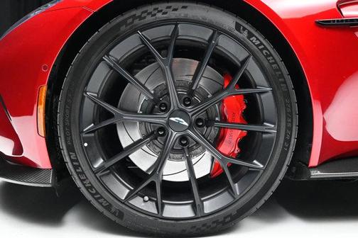 2025 Aston Martin Vantage Coupe