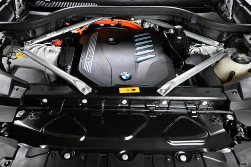 2022 BMW X5 PHEV xDrive45e