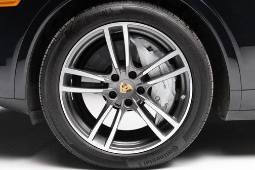 2022 Porsche Cayenne Turbo