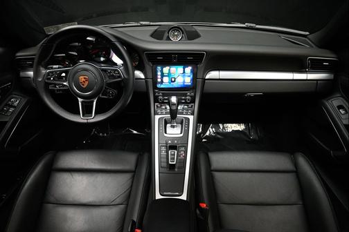 Agate Grey Metallic 2019 Porsche 911 Carrera