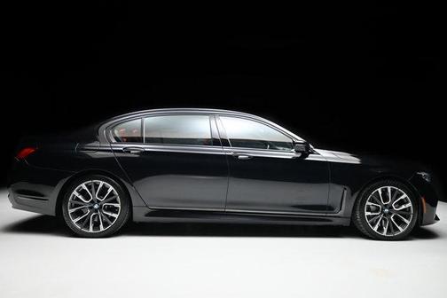 2020 BMW 750 i xDrive