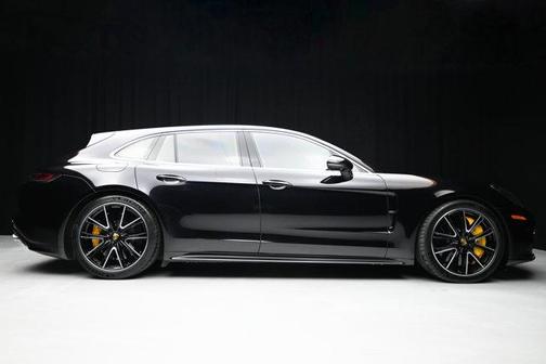 2018 Porsche Panamera Turbo