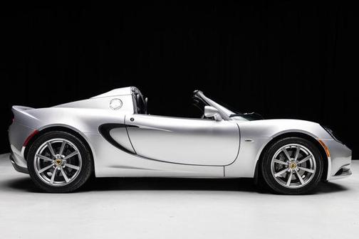 2011 Lotus Elise R