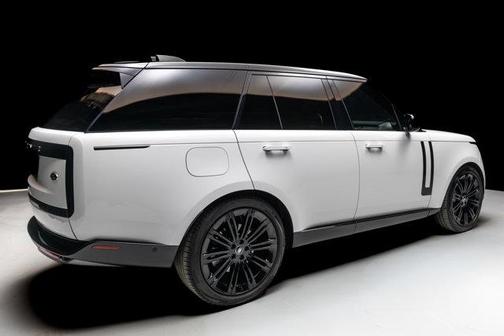 2023 Land Rover Range Rover P400 SE