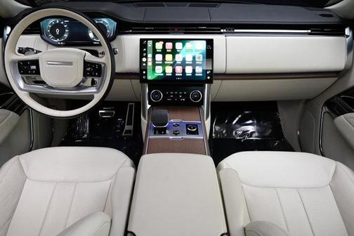 2023 Land Rover Range Rover P530 SE