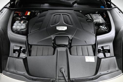 2021 Porsche Cayenne S