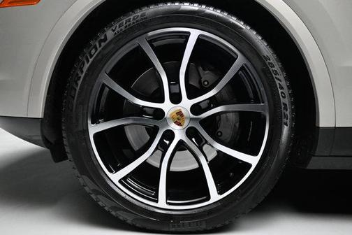 2021 Porsche Cayenne S