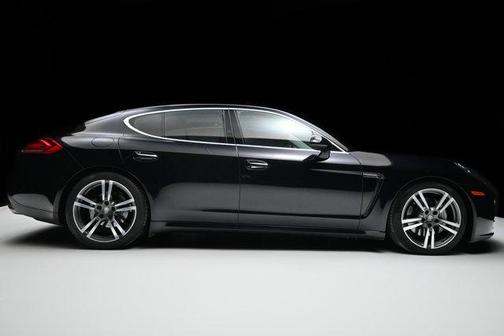 2016 Porsche Panamera 4S