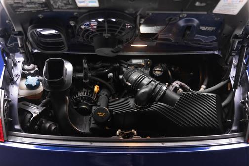 Lapis Blue Metallic 2004 Porsche 911 Targa