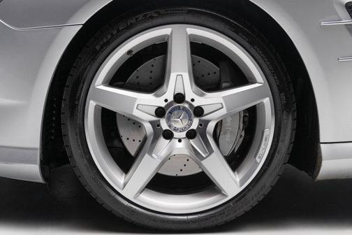 2013 Mercedes-Benz SL-Class 2dr Roadster SL 550