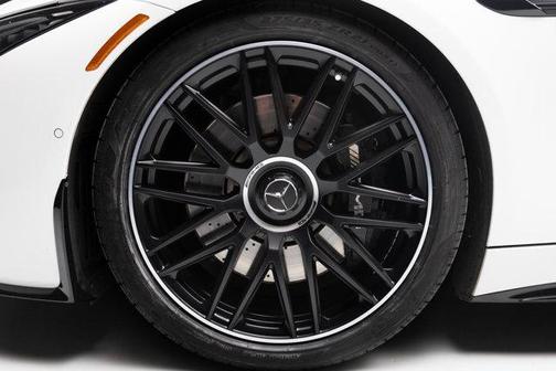 2024 Mercedes-Benz AMG SL 63 Base