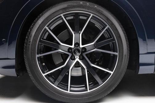 2023 Audi SQ8 4.0T Premium Plus