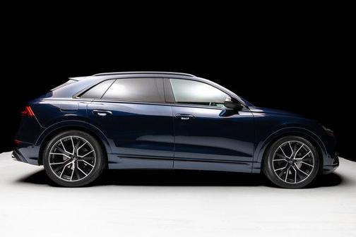 2023 Audi SQ8 4.0T Premium Plus