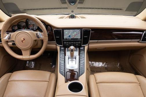 2013 Porsche Panamera 4S