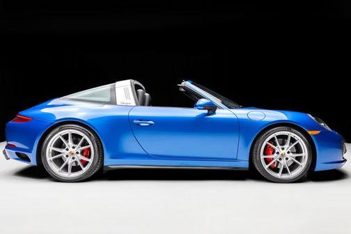 2017 Porsche 911 Targa 4S