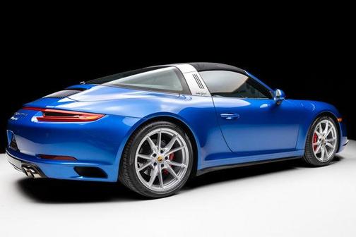 2017 Porsche 911 Targa 4S