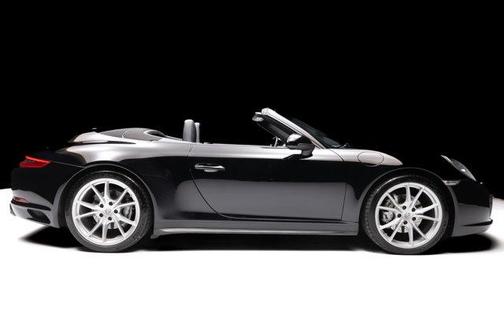 Black 2017 Porsche 911 Carrera 4