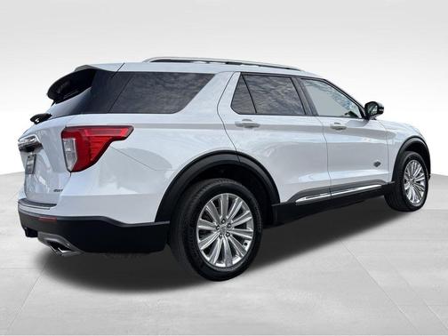 Star White 2023 Ford Explorer King Ranch