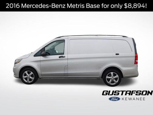 2016 Mercedes-Benz Metris Base