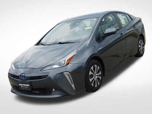 2022 Toyota Prius LE
