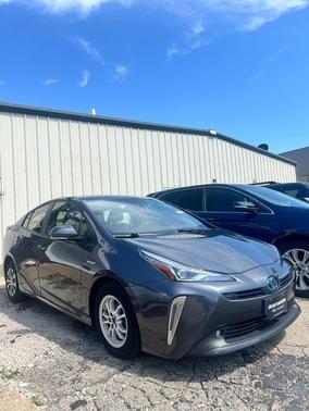 2022 Toyota Prius LE
