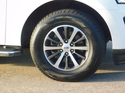 2021 Ford Expedition Max XLT