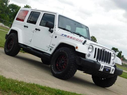 2016 Jeep Wrangler Unlimited Sahara