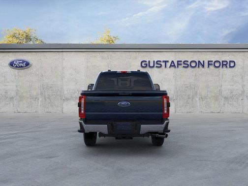 2025 Ford F-350 Lariat Super Duty