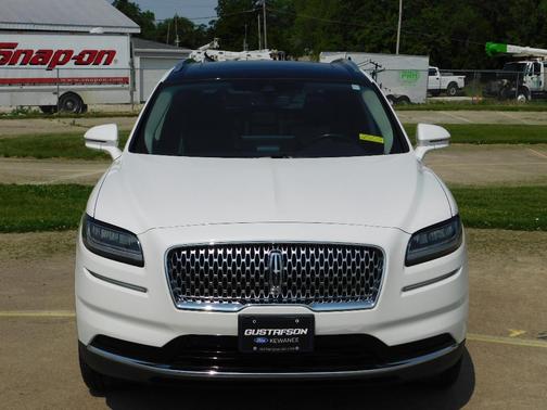2021 Lincoln Nautilus Reserve